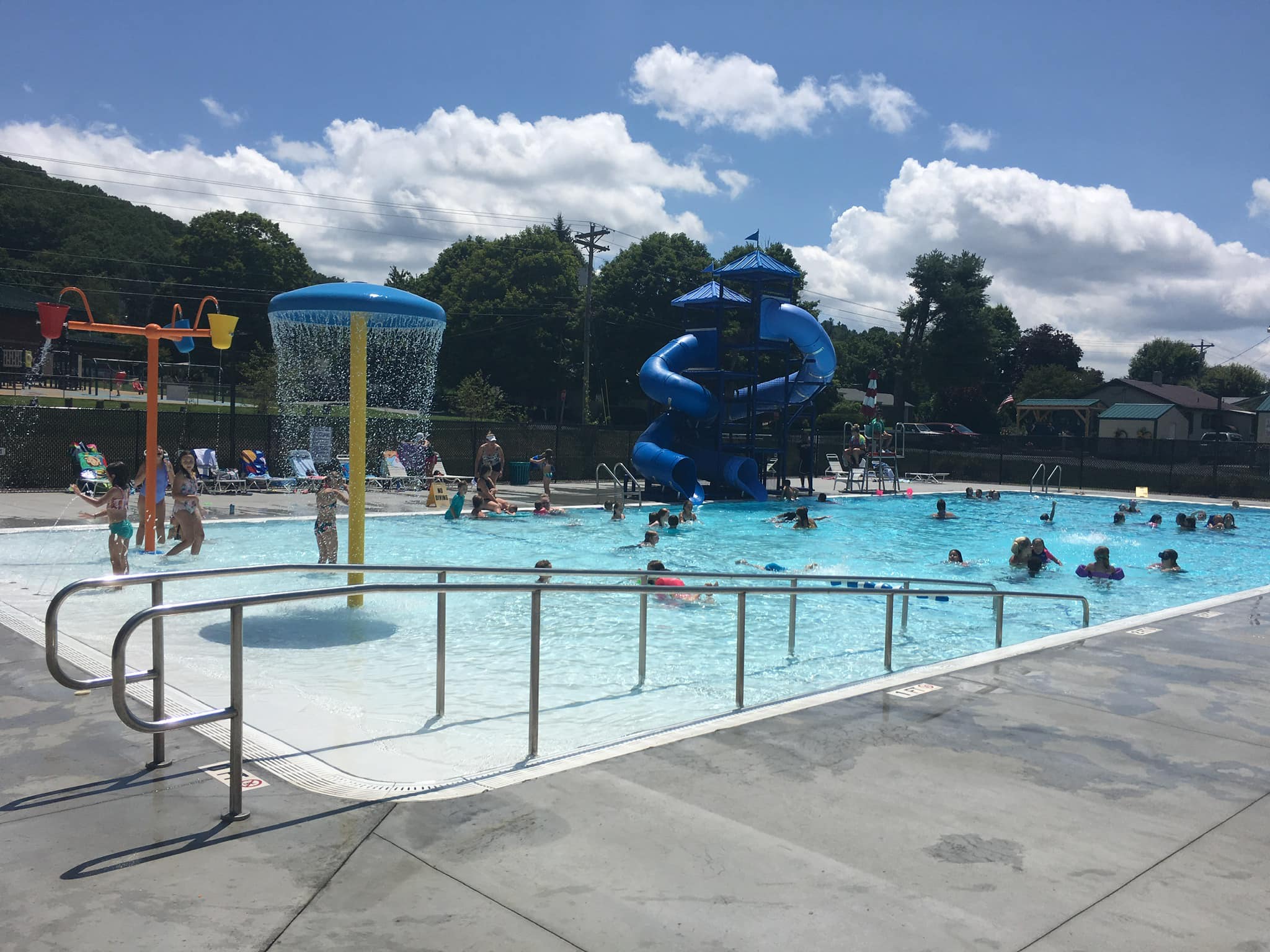 Dive In Swimming Pool Avery Parks and Recreation